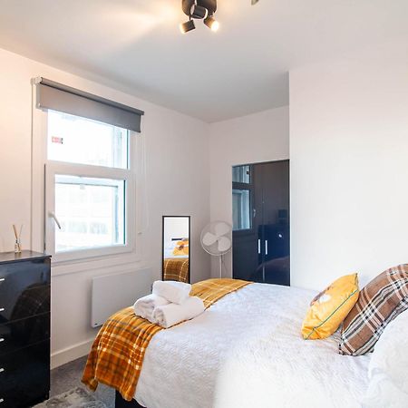 Appartement The Heart Of Huddersfield Hideaway Extérieur photo